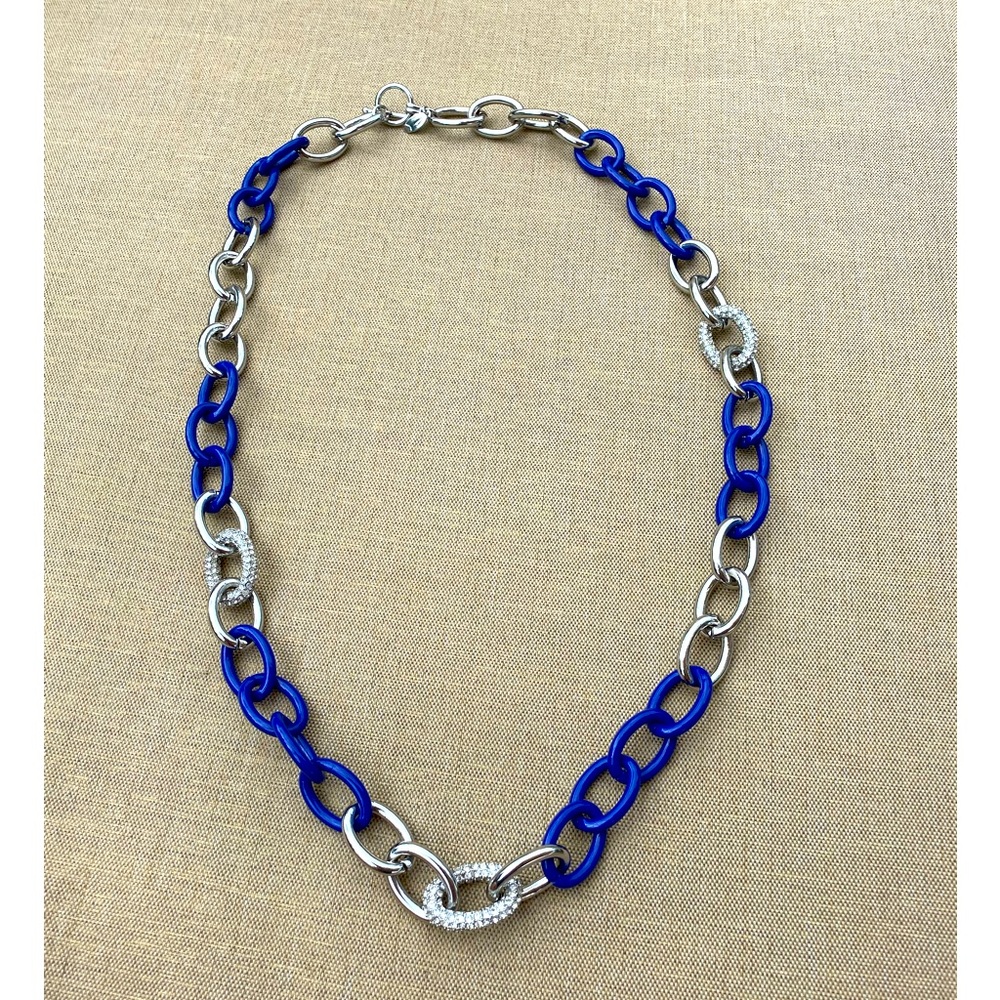 Ann Taylor chunky chain link necklace